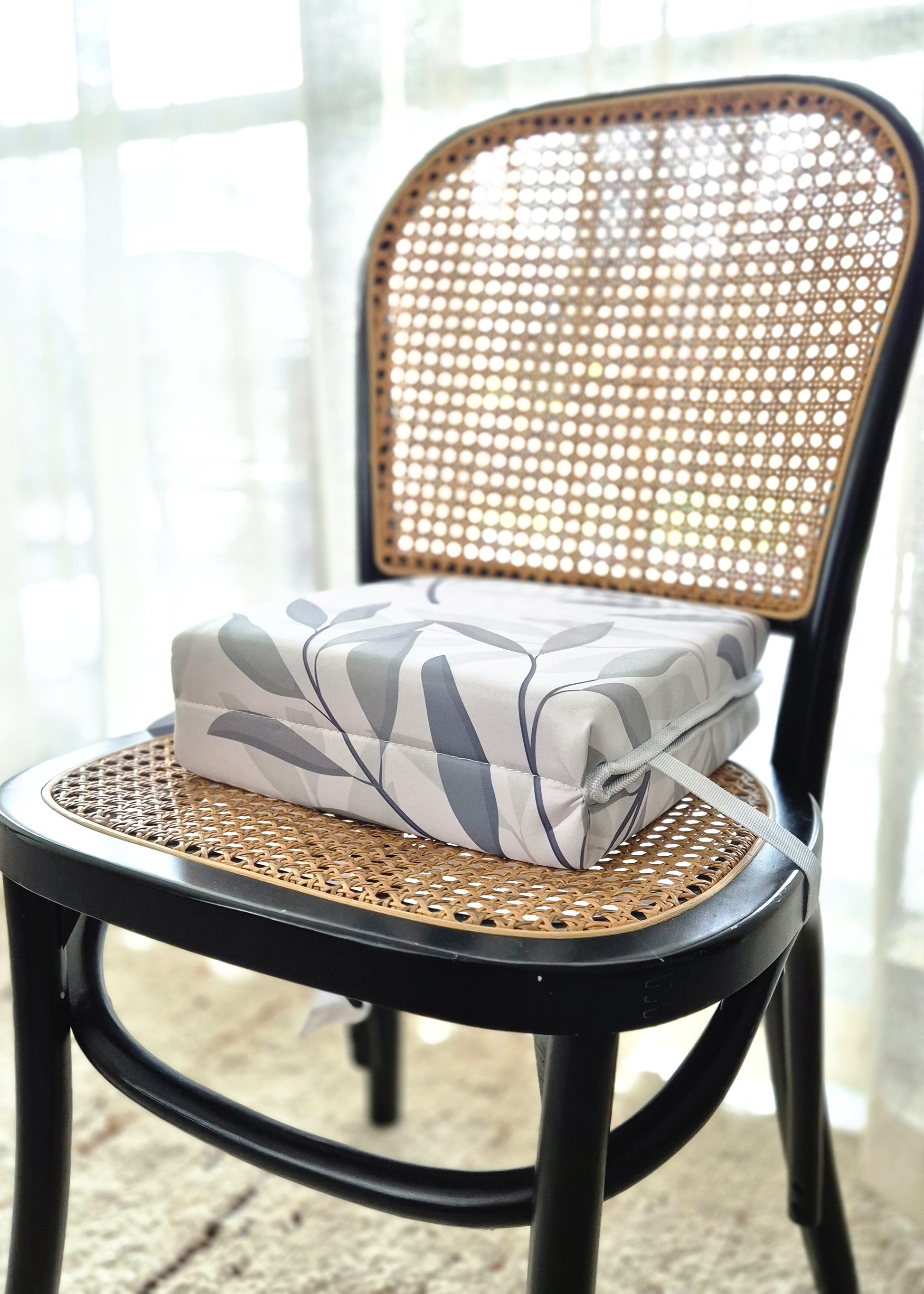 Kids toddler seat booster chair heightener