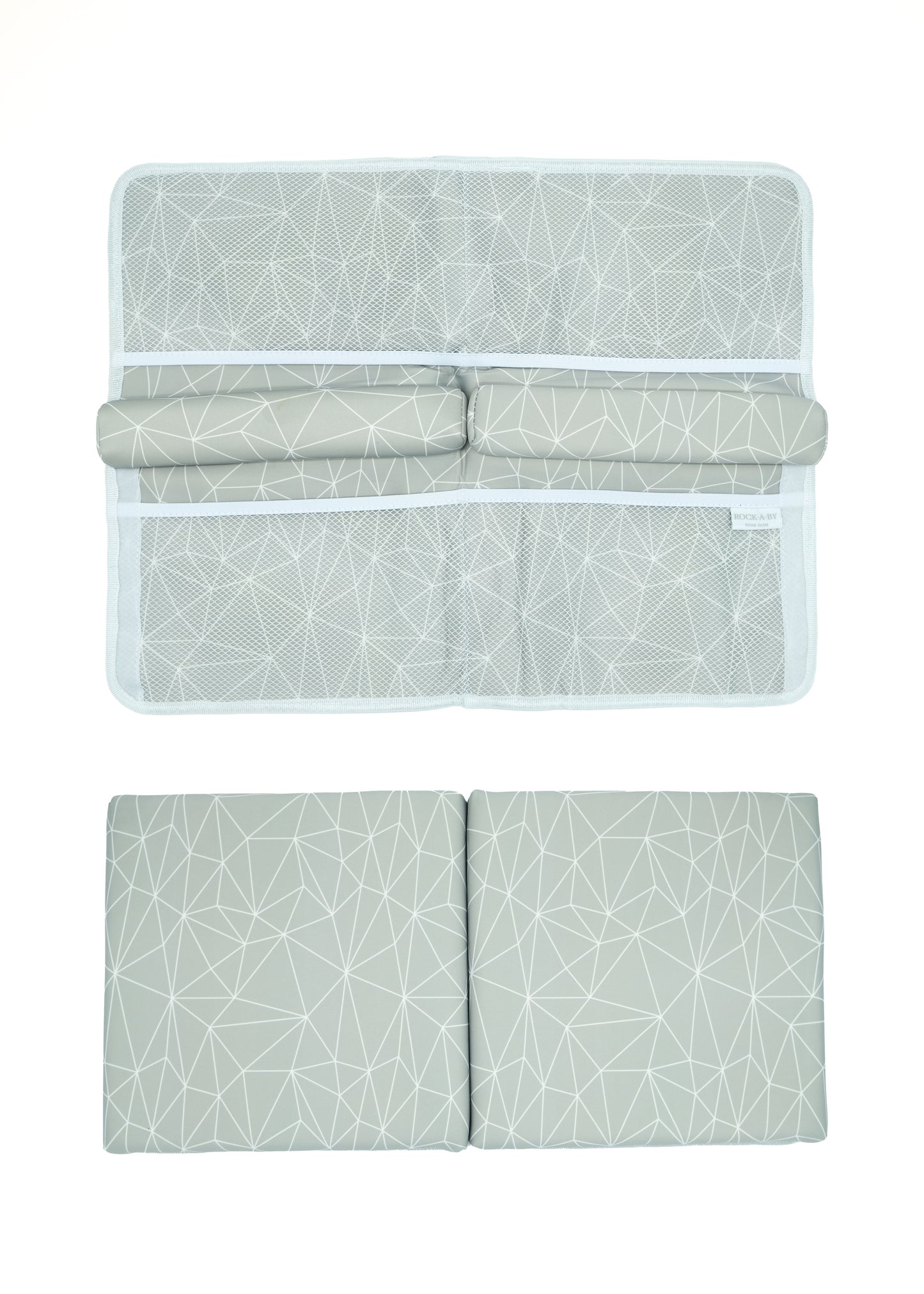 Elbow Rest and Kneeler Pad for Baby Bath time in neutral geometric grey free standing bathtub