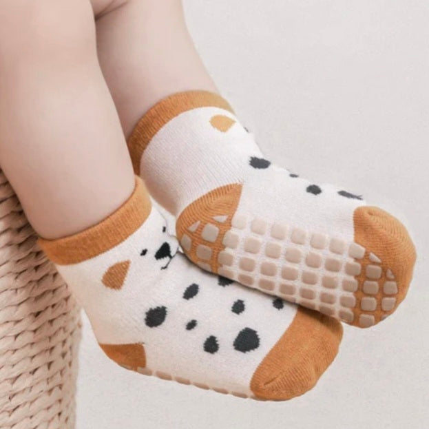 Non Slip Winter Socks - Woodland (5 Pack)