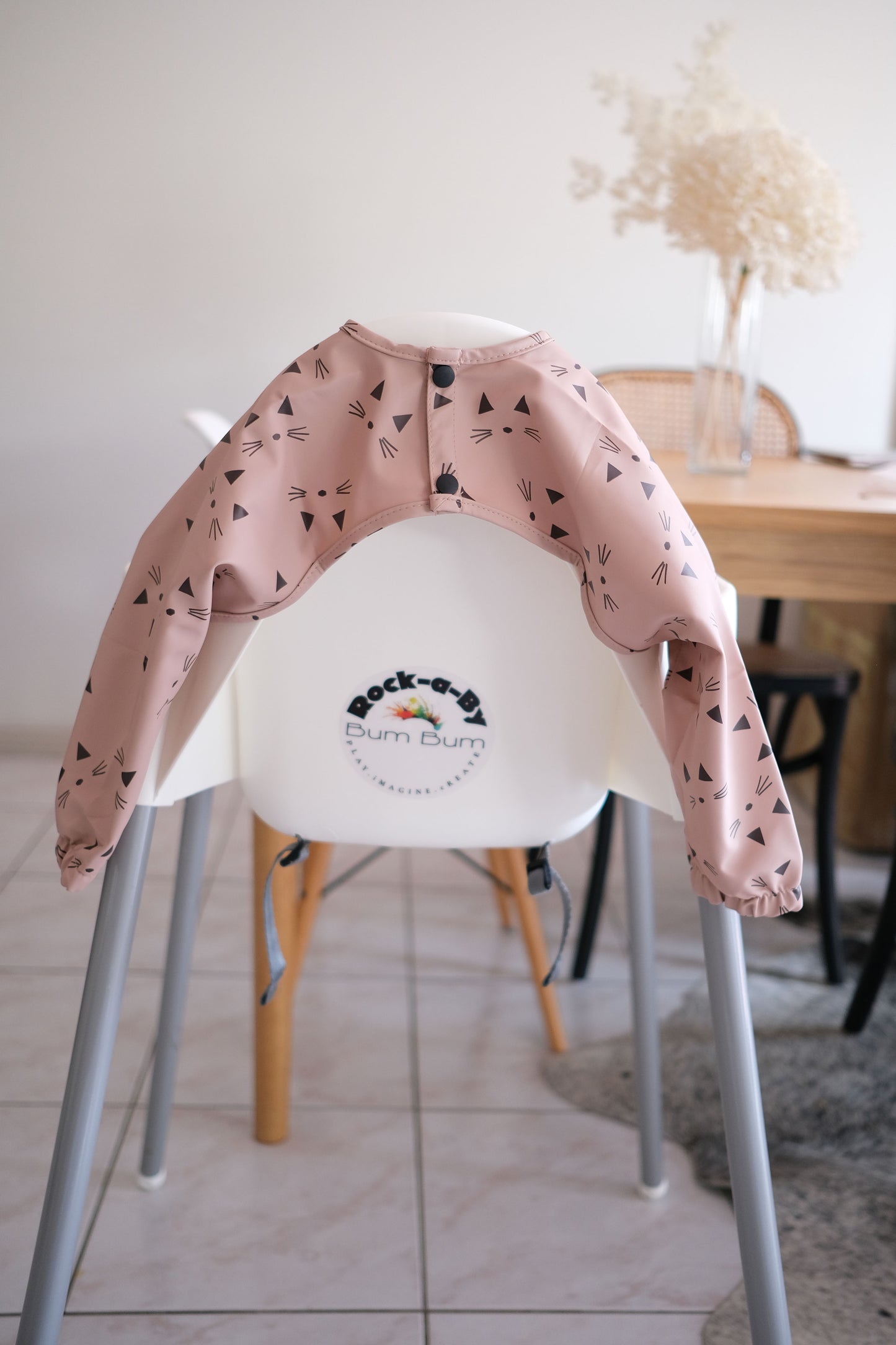 Long Sleeve Smock Bib - Blush Kitty