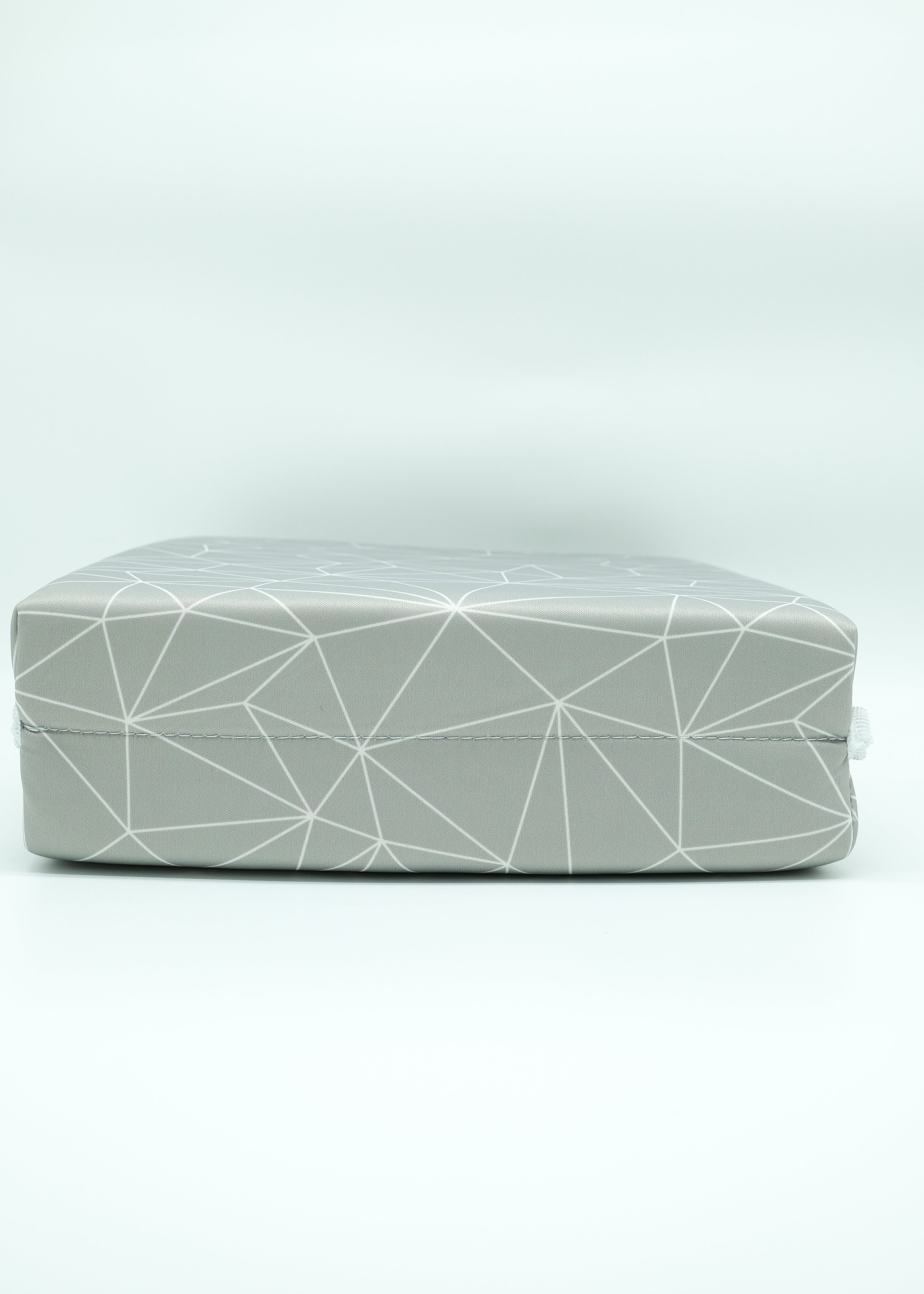 Baby Bath Kneeler and Elbow Rest Pad | Comfortable Bath Time Support for Parents | Geometric Grey