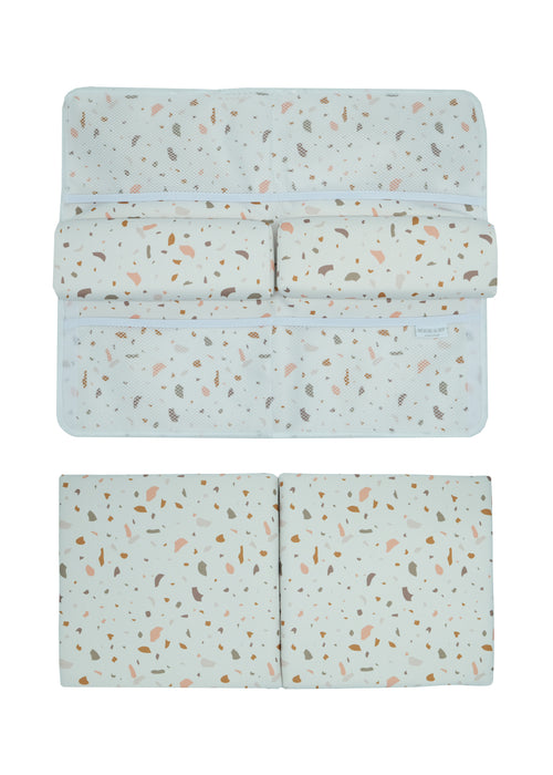 Elbow Rest and Bath Kneeler for baby bath time