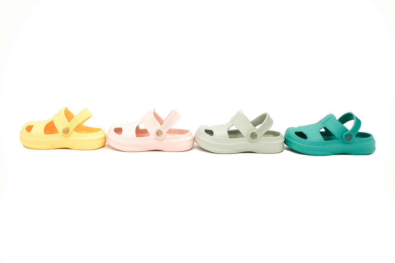 baby beach sandal