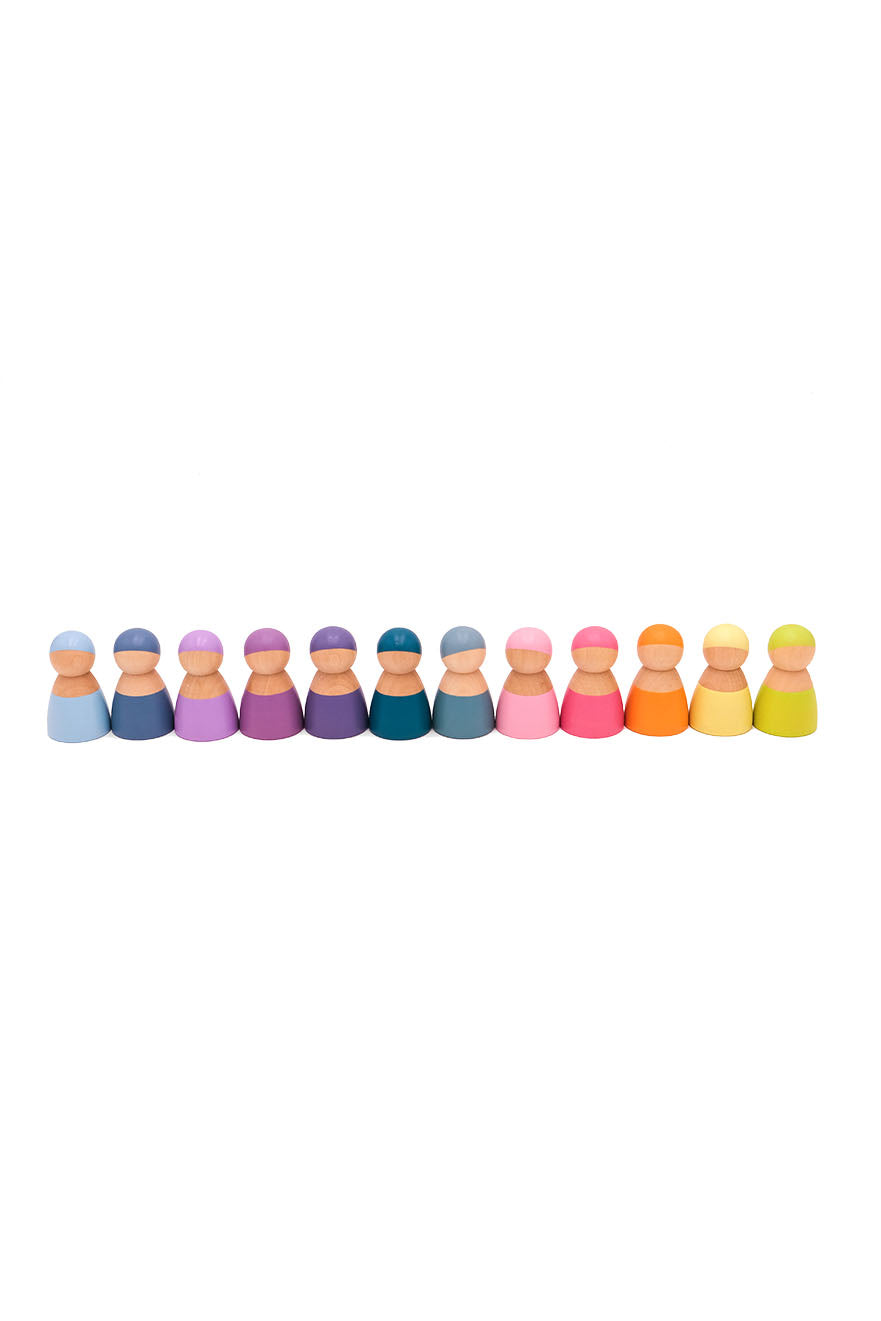 Wooden peg dolls