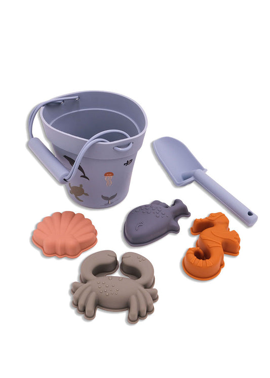 silicon beach set toy with bucket and spade and sea animal moulds